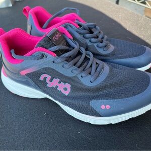 Ryka Women's Navy and Pink Walk Rush Sneakers like new